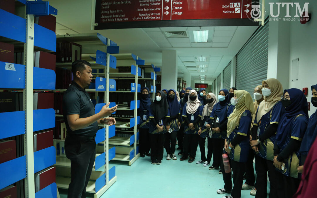 Lawatan Pelajar Tingkatan 6, SMK Raja Muda, Muar Ke PRZS & PSZ