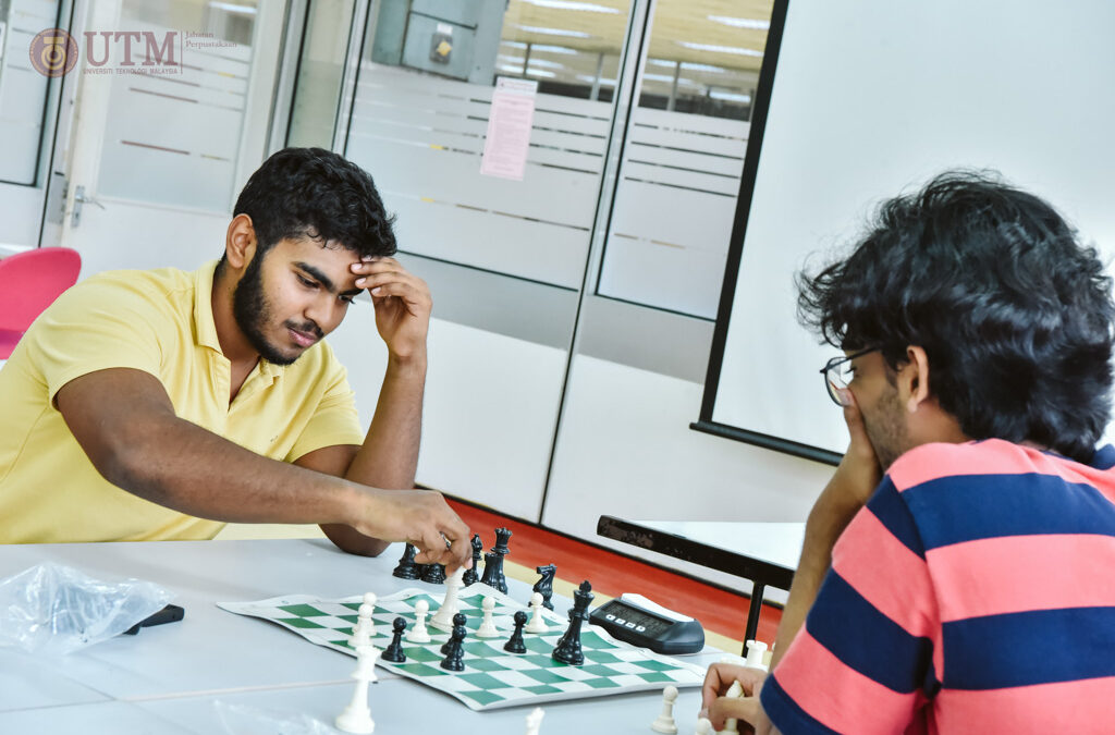 The UTM chess team held athlete selections at the Library for the MASUM 2024 championship