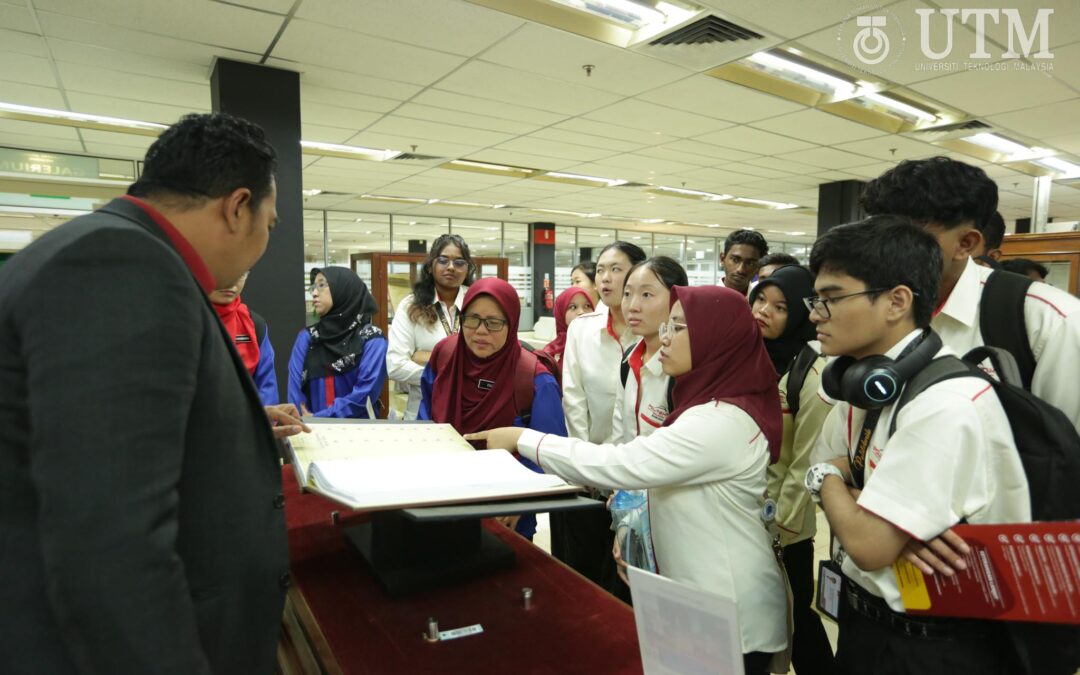 Lawatan Ke Perpustakaan UTM Dari Perpustakaan Ilmu Sejagat, Politeknik Ibrahim Sultan, Pasir Gudang